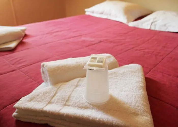 Budget Weber - Centre Gare Szálloda